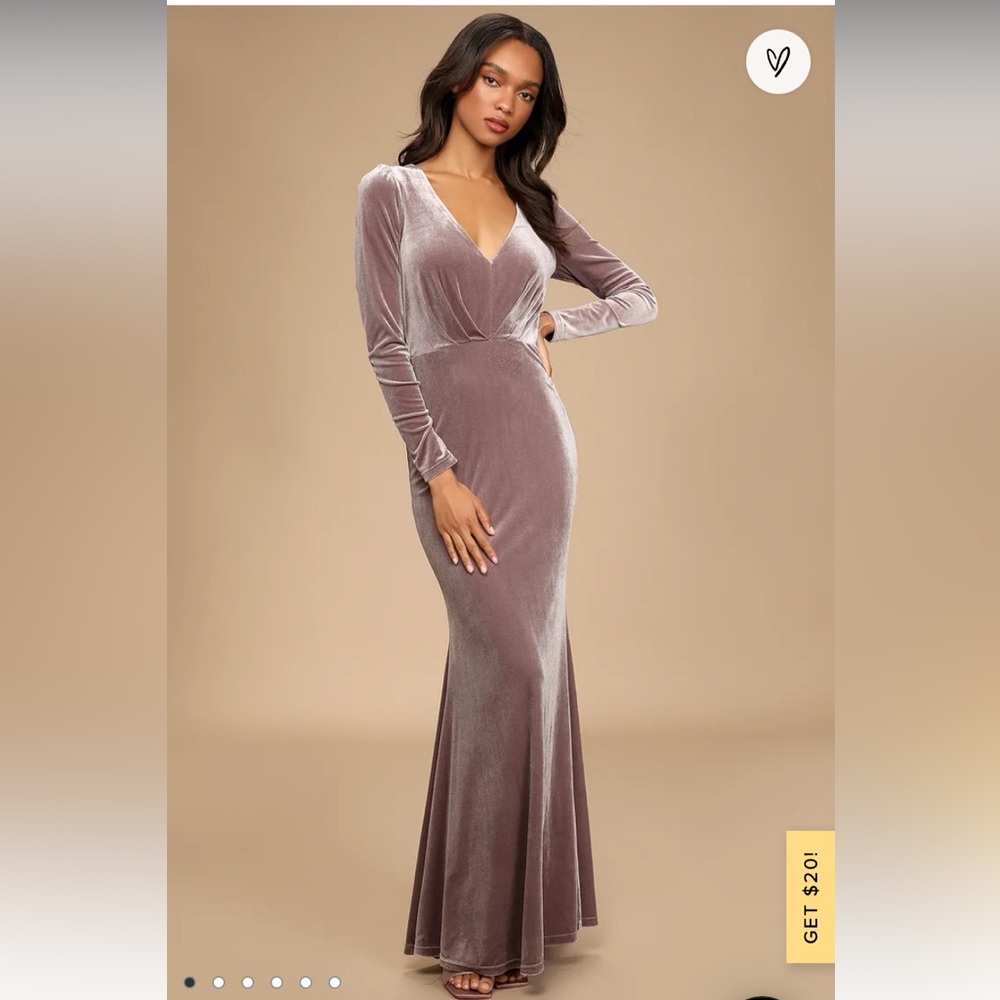 Lulu’s Dusty Purple Velvet Dress